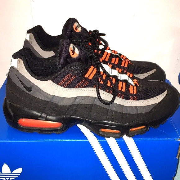 nike 95 halloween